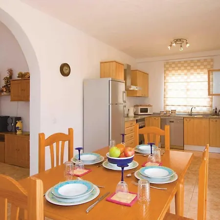Sleeps 6 Wifi Villa Lajares